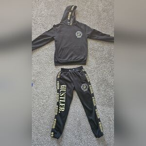 Reason Huslter Black and Gold Jogger Set